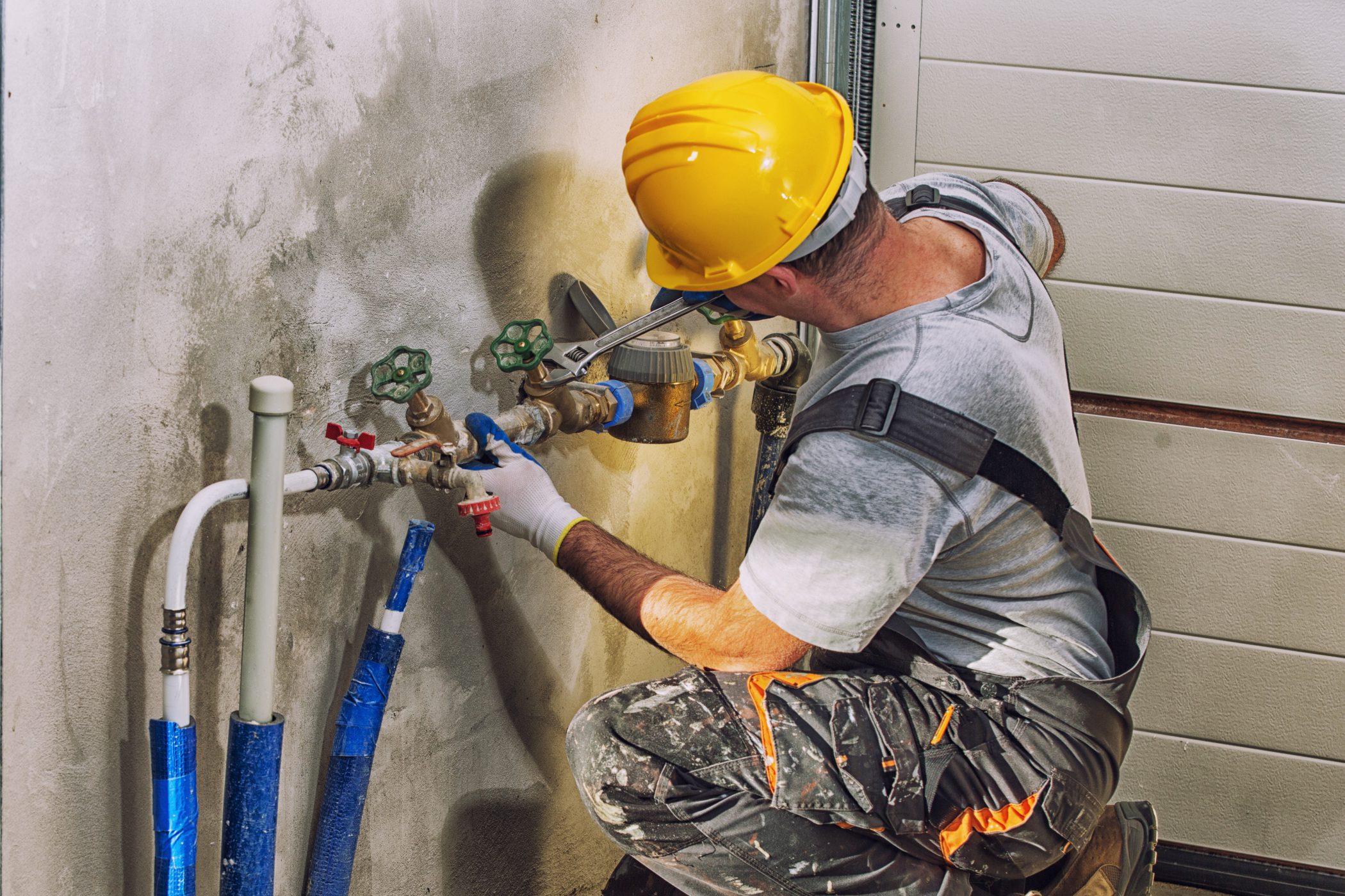 Signs That You Need Water Line Repair Services Without Delay