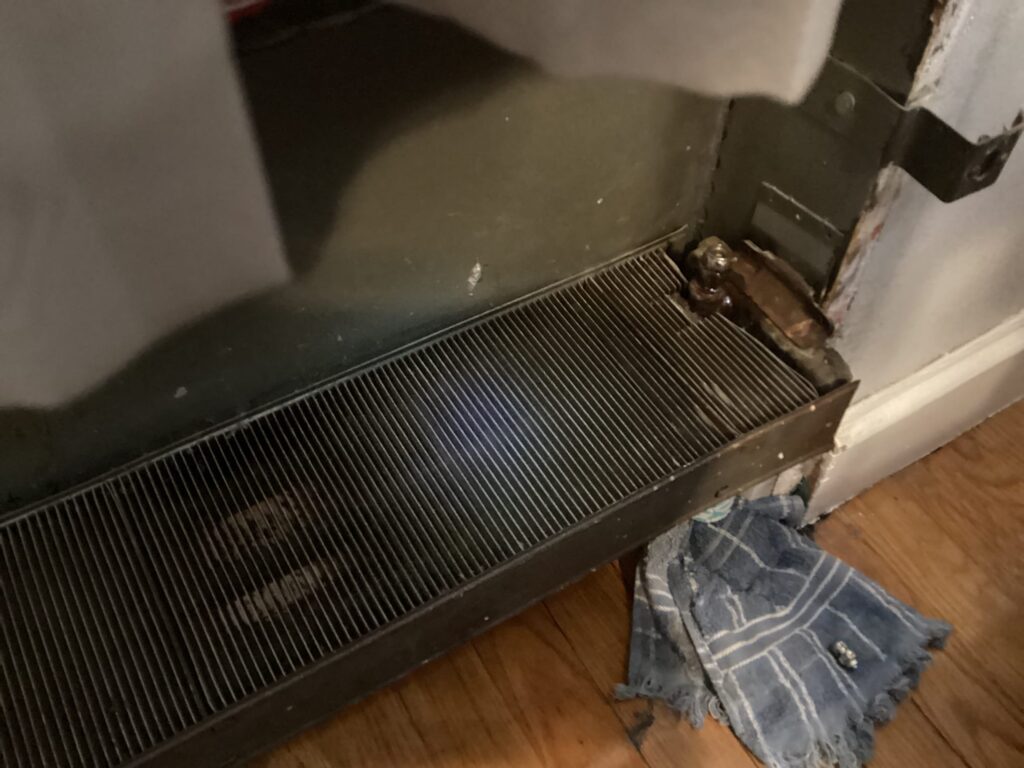 1d2fd183-cbdf-4c70-87d0-25599c4e3b72_cdv_photo_004-h4xl61dk2fa boiler-service-repair